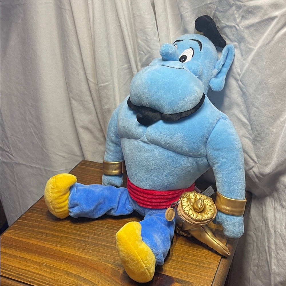 Scentsy Disney Genie Buddy BNWB Comes with Scent Pack